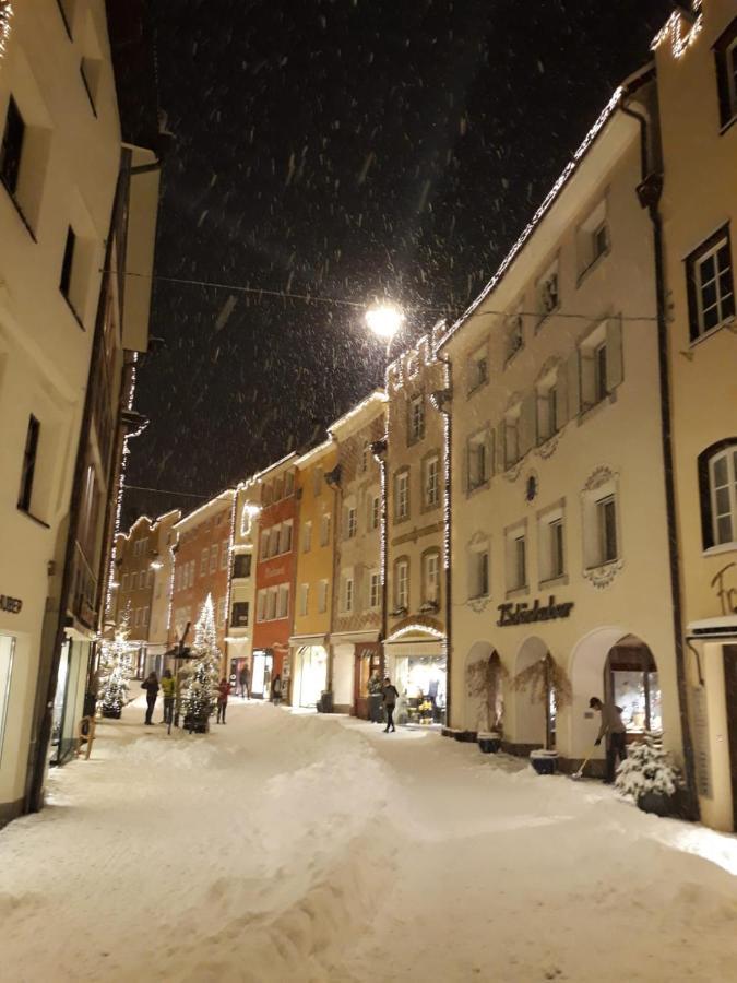 Apartment Bruneck Central Bagian luar foto